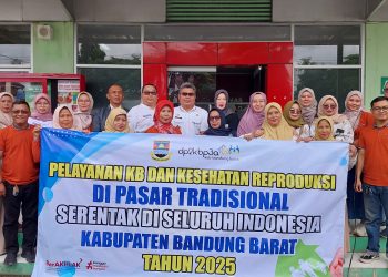 Grebek Pasar, KIE KB Bandung Barat Layani Ribuan Akseptor