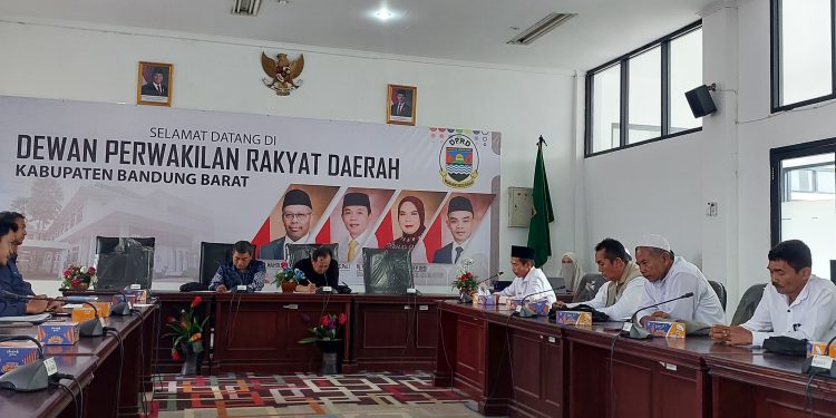 Sempat Memanas, PLN Dicecar Pertanyaan Soal Kompensasi Oleh Warga Terdampak SUTET