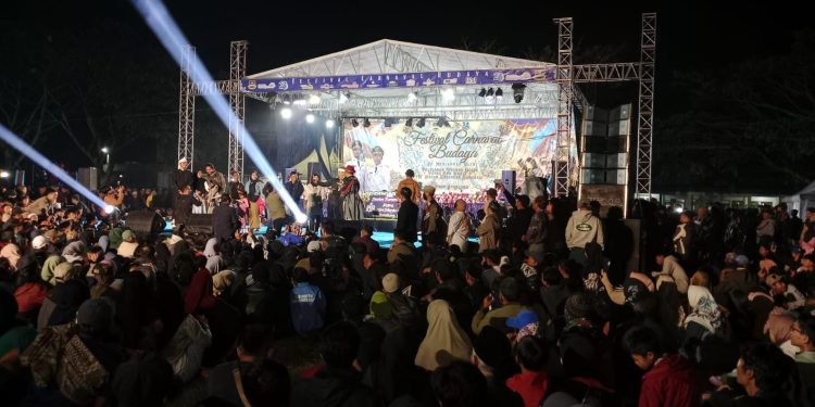 Ribuan Warga KBB Saksikan Festival Carnaval Budaya, Jeje : Budaya Urang Teh Keren