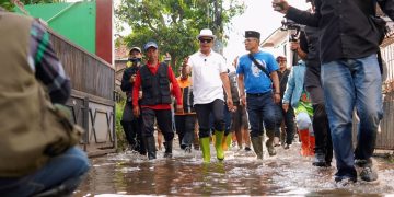 Pastikan Penanganan Cepat, Kang DS Tinjau Lokasi Banjir