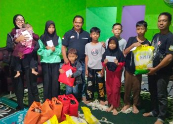 Yayasan Al Jabar Santuni Puluhan Anak Yatim Cipatat